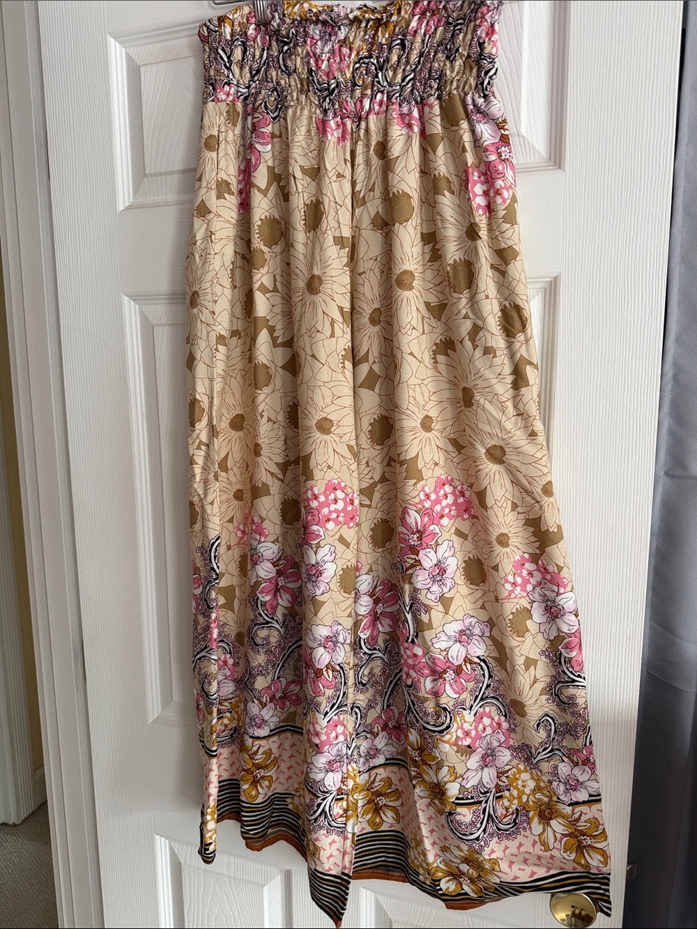 New Yak & Yeti beautiful Beige and Pink Floral Smocked wide leg rayon pants